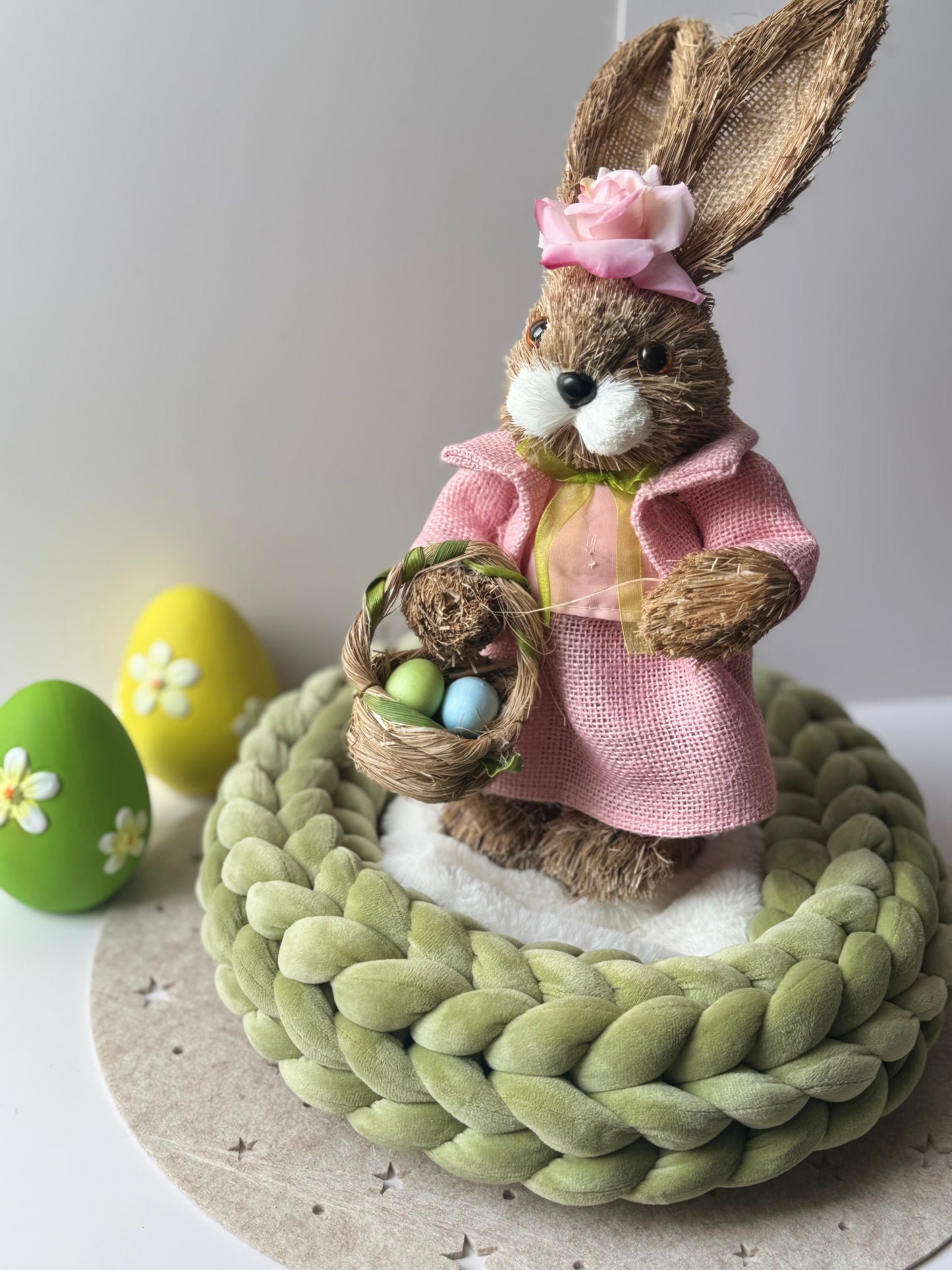 Samtkranz Salbeigrün – handgefertigter Tür- & Tischkranz aus Samtgarn – 22cm bis 40cm