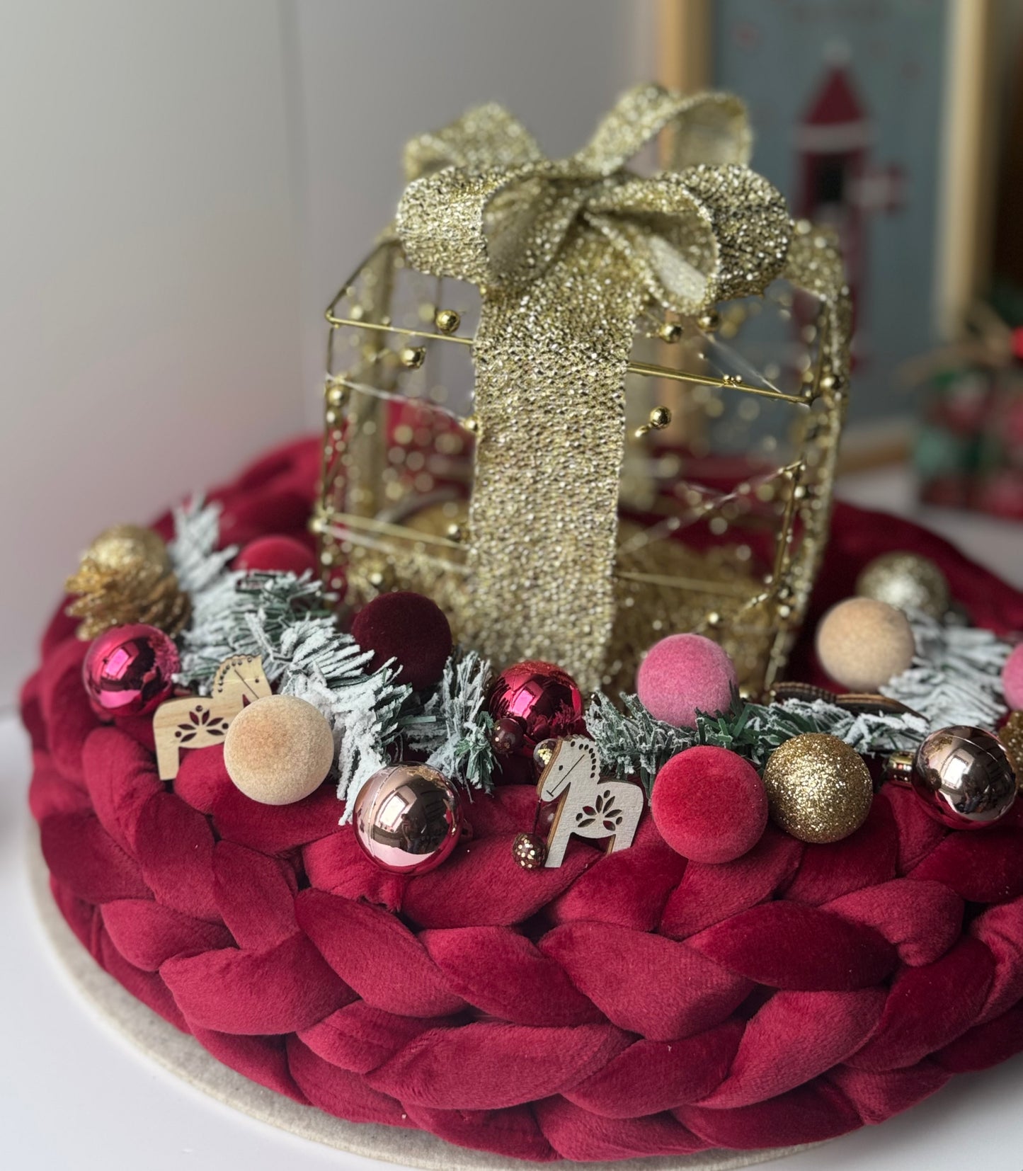 Samtkranz Dunkelrot – handgefertigter Tür- & Tischkranz aus Samtgarn – 22cm bis 40cm