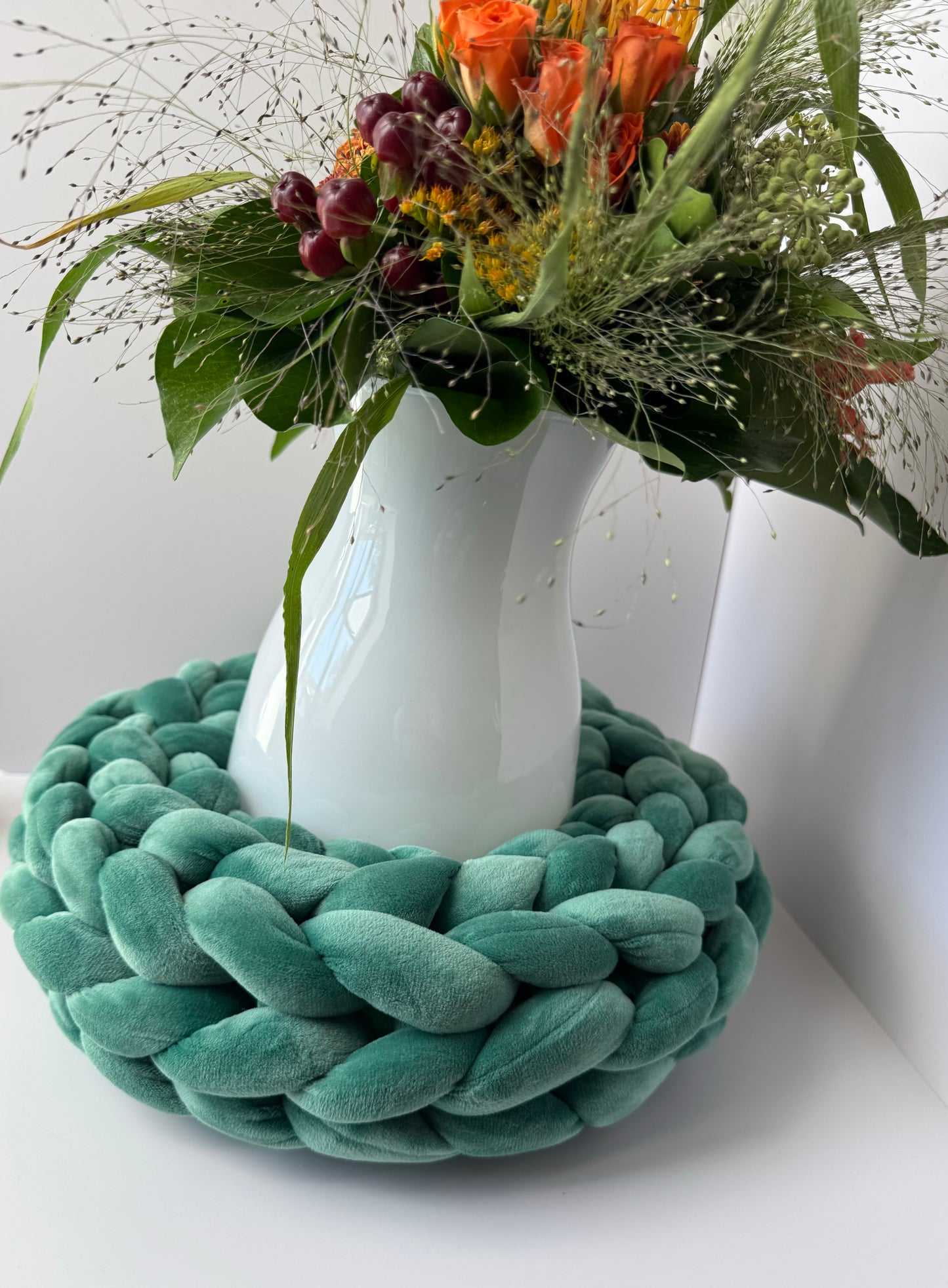 Samtkranz Tannengrün – handgefertigter Tür- & Tischkranz aus Samtgarn – 22cm bis 40cm