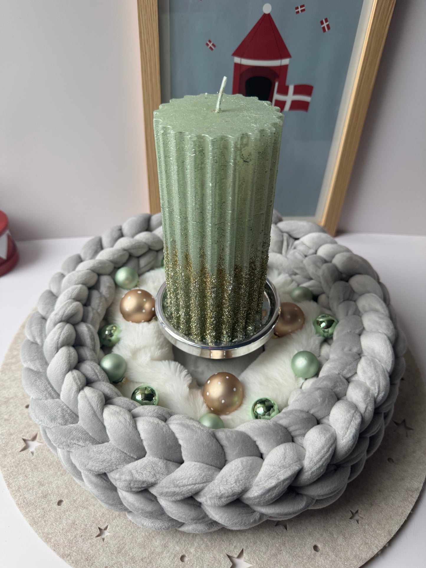 Samtkranz Hellgrau – handgefertigter Tür- & Tischkranz aus Samtgarn – 22cm bis 40cm